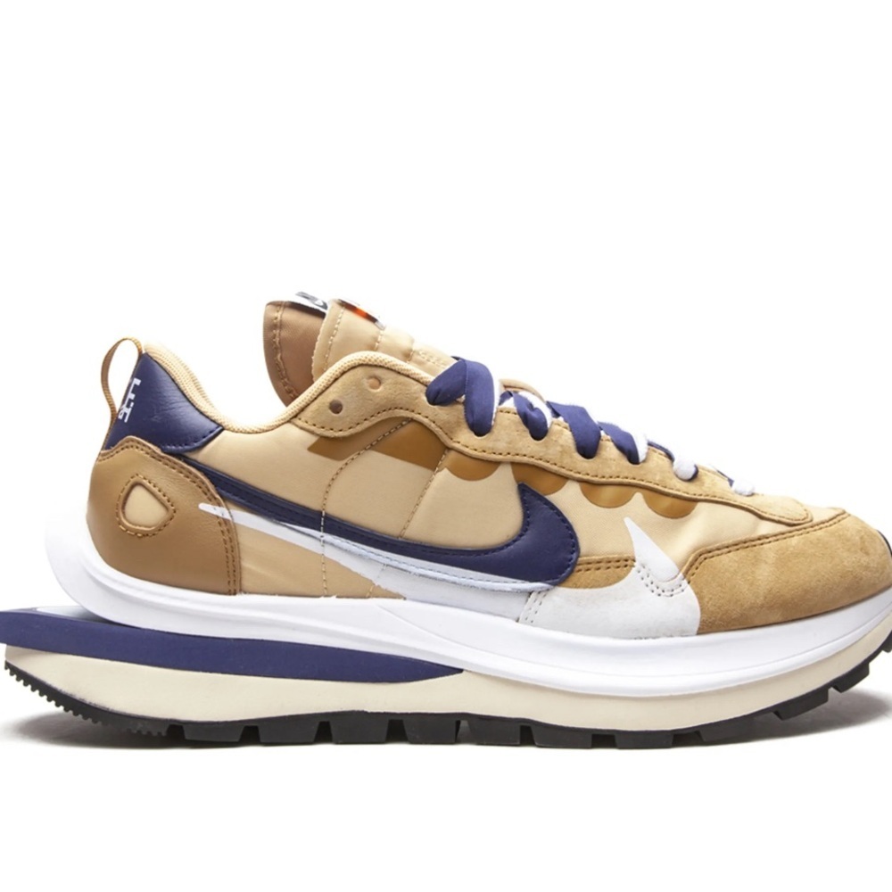 Nike Women's Tan and Navy Layered Swoosh Sneakers
